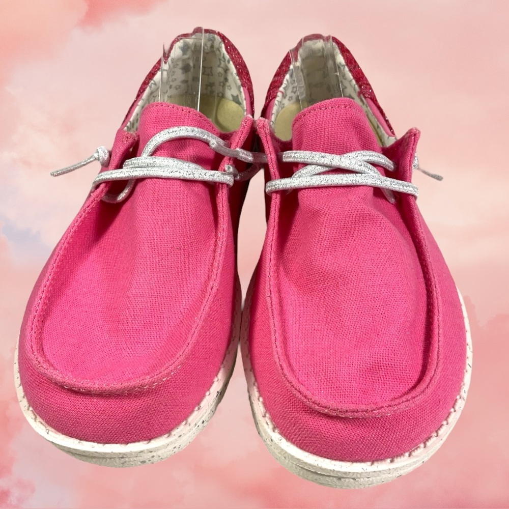 Hey Dude Girls Wendy Funk Shoes Pink Casual Loafers with White Laces Size Y3